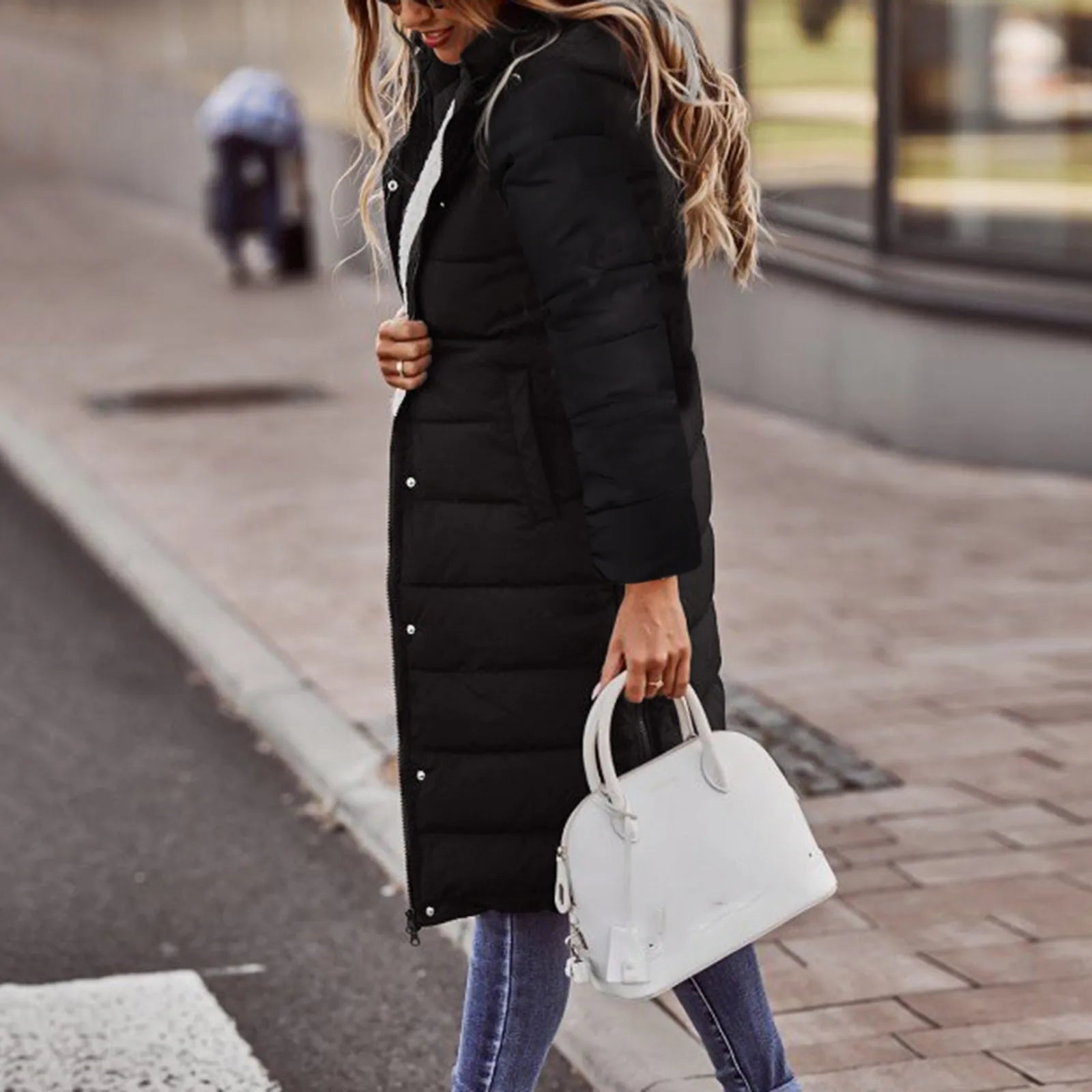 Long Warmly Lined Women’s Hooded Puffer Coat