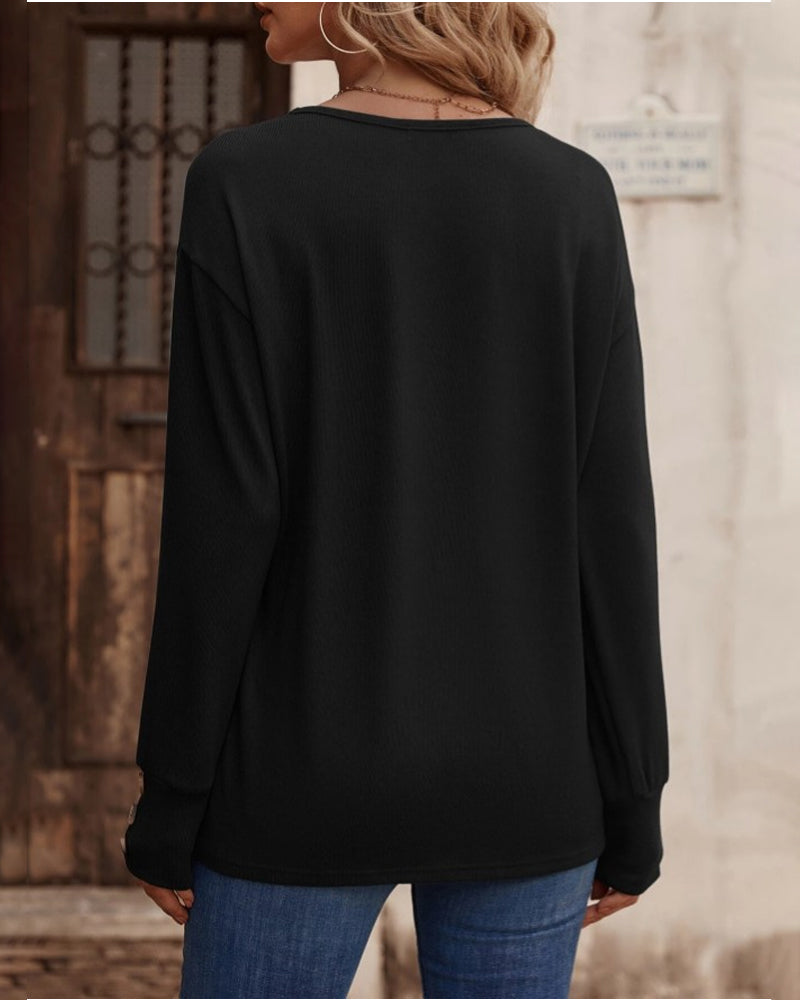 Soft Women’s V-Neck Sweater with Long Sleeves