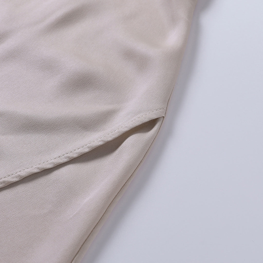 Luxurious Women’s Maxi Dress with V-Neck and Spaghetti Straps