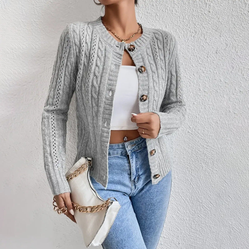 Soft Knitted Women’s Cardigan with Cable Pattern