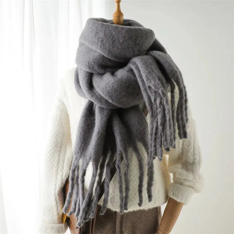 Long Elegant Women’s Winter Scarf with Fringe Detailing