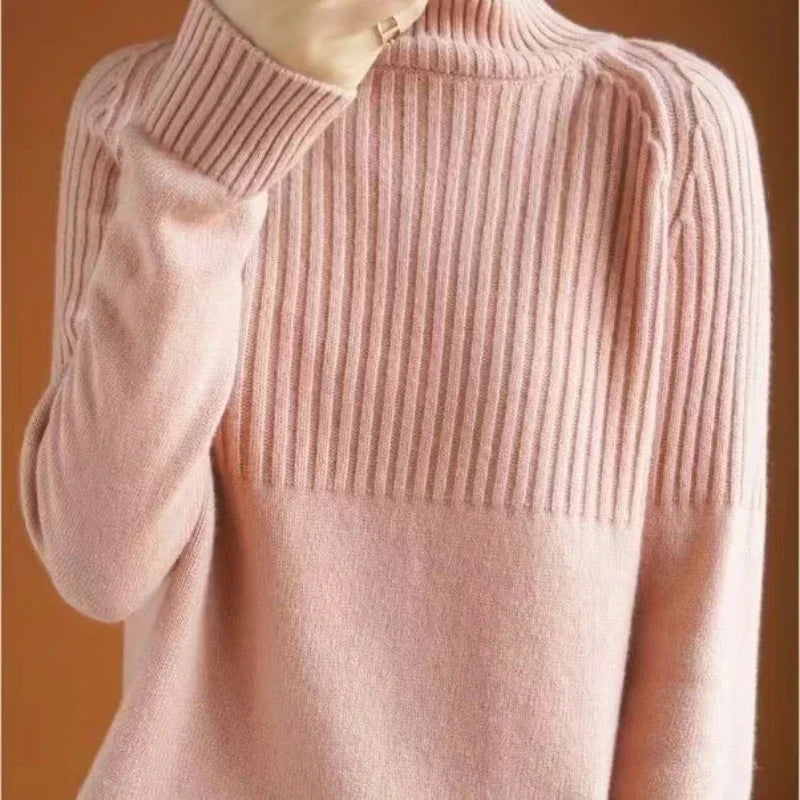 Elegant Warm Women’s Turtleneck with Rib Details