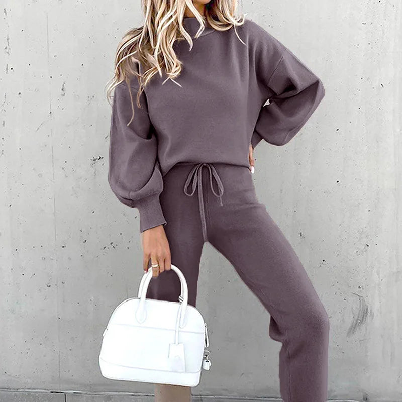 Comfortable Two-Piece Women’s Set with Sweater and Pants