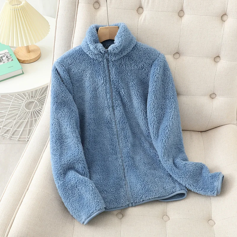 Soft and Warm Women’s Fleece Jacket with High Collar and Zipper
