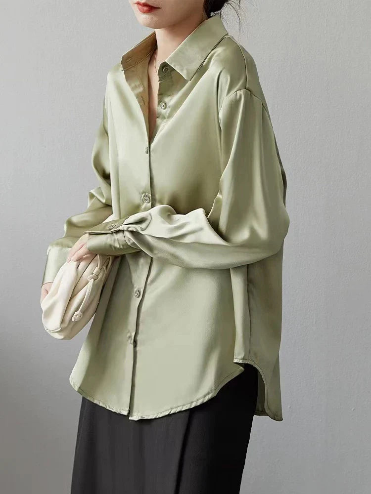 Elegant Satin Blouse with Collar and Long Sleeves for Women