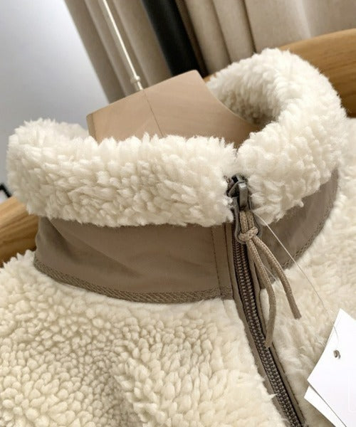 Warm Teddy Jacket for Women with High Collar and Zipper Pocket