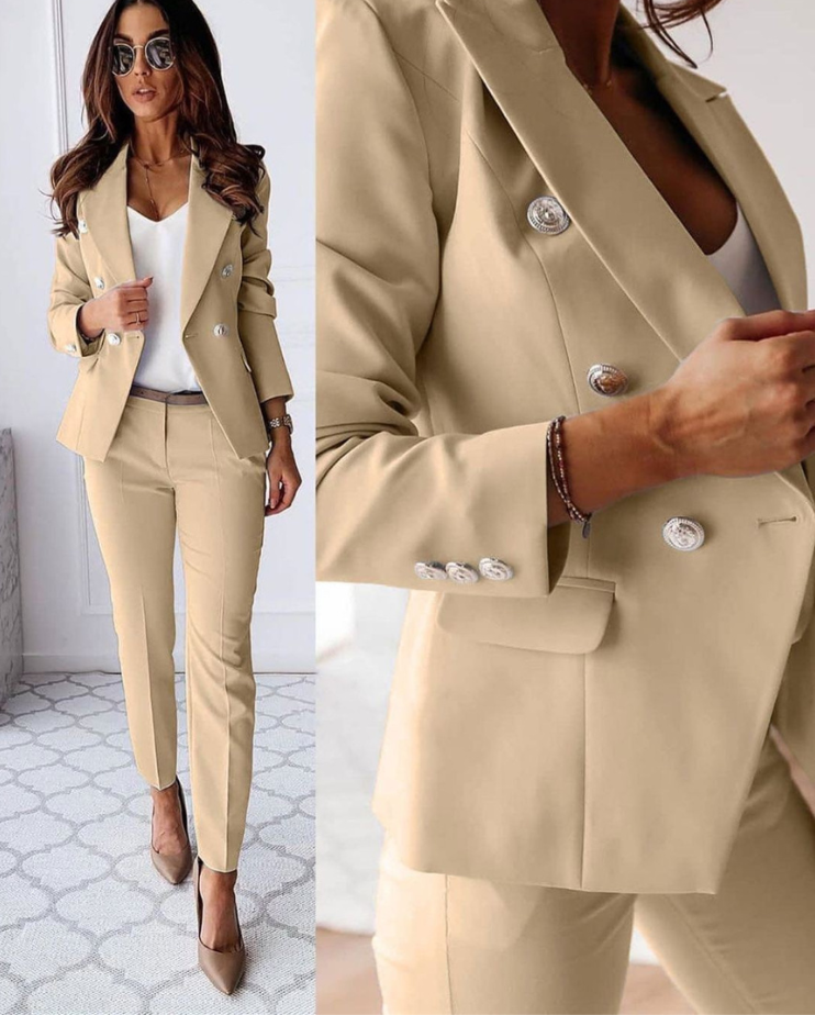 Chic and Elegant 2-Piece Women’s Blazer Set