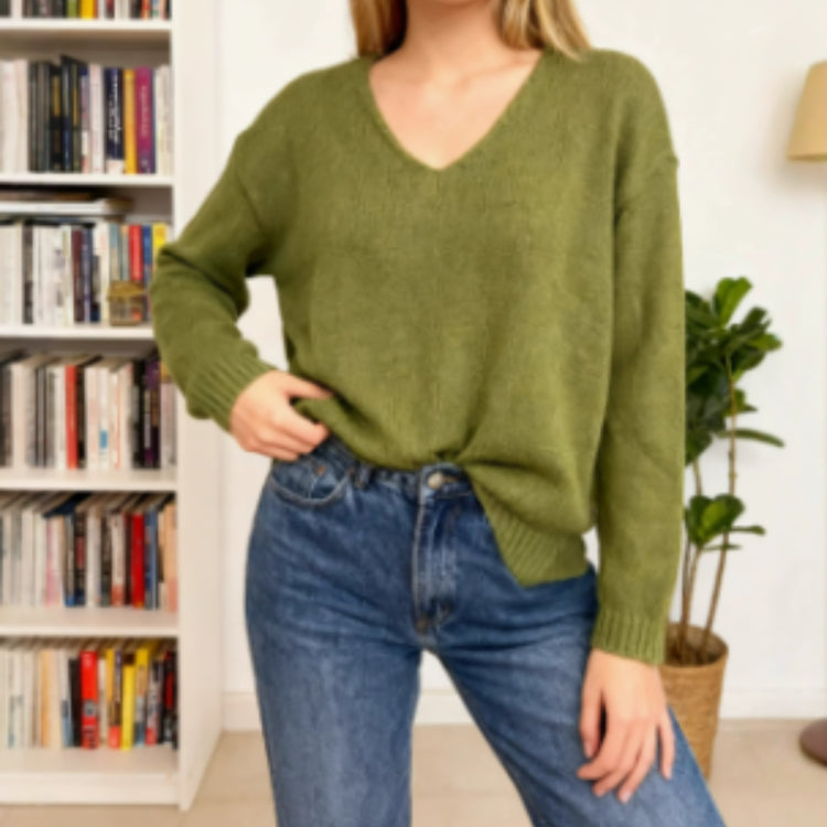 Light Soft Women’s Sweater with V-Neck and Long Sleeves