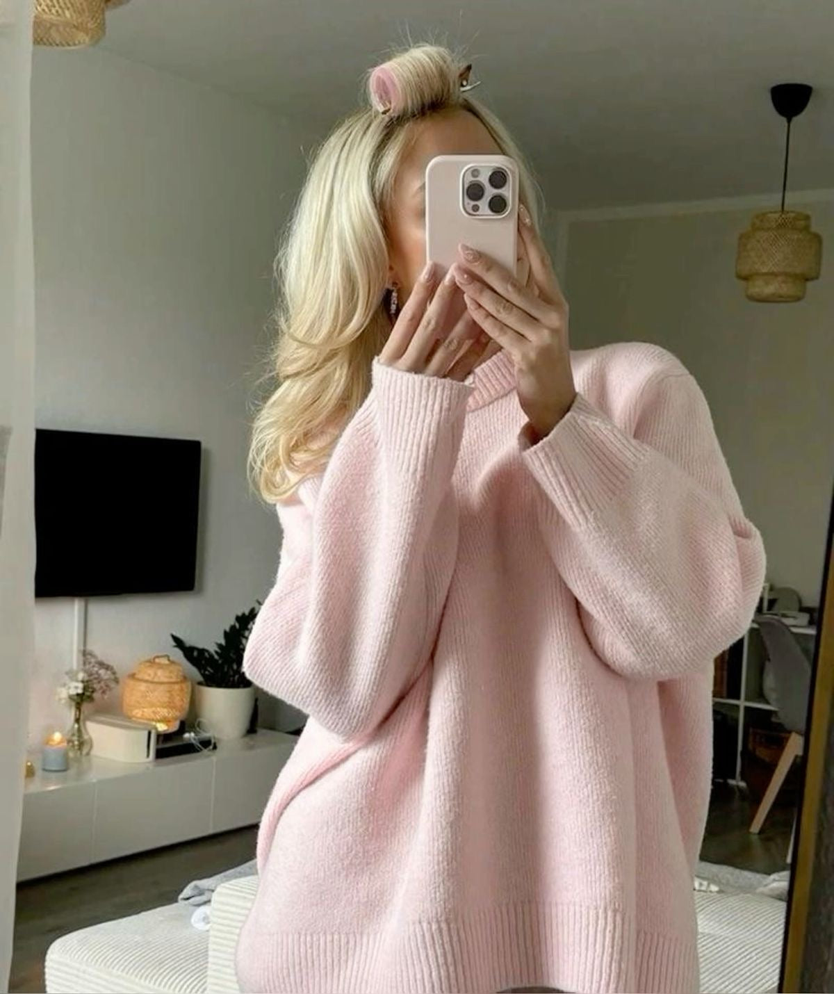 Trendy Pink Oversized Women’s Sweater
