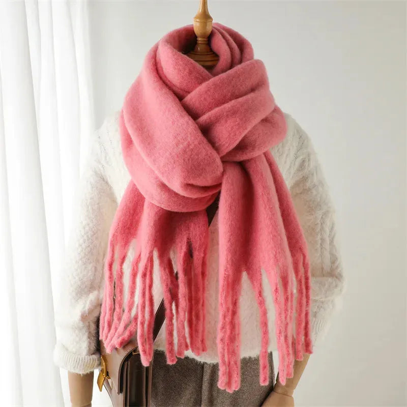 Long Elegant Women’s Winter Scarf with Fringe Detailing