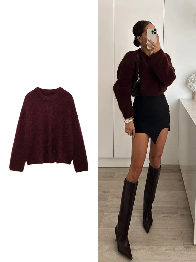 Soft Warm Women’s Winter Sweater with Round Neck and Relaxed Fit