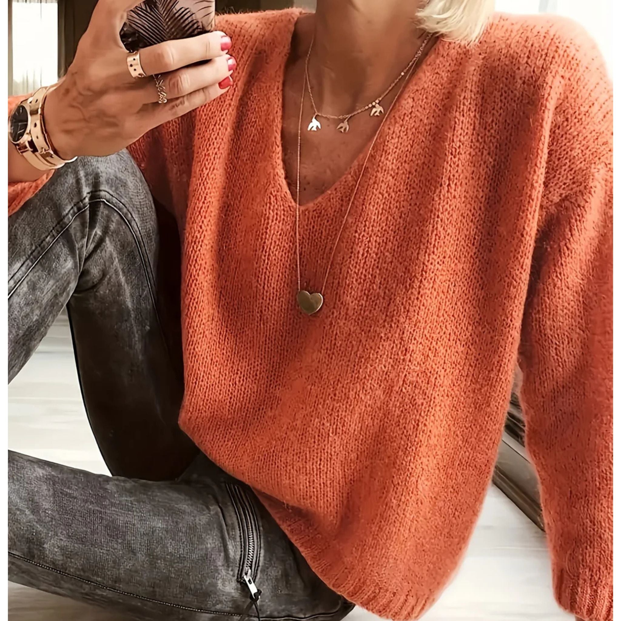 Light Soft Women’s Sweater with V-Neck and Long Sleeves
