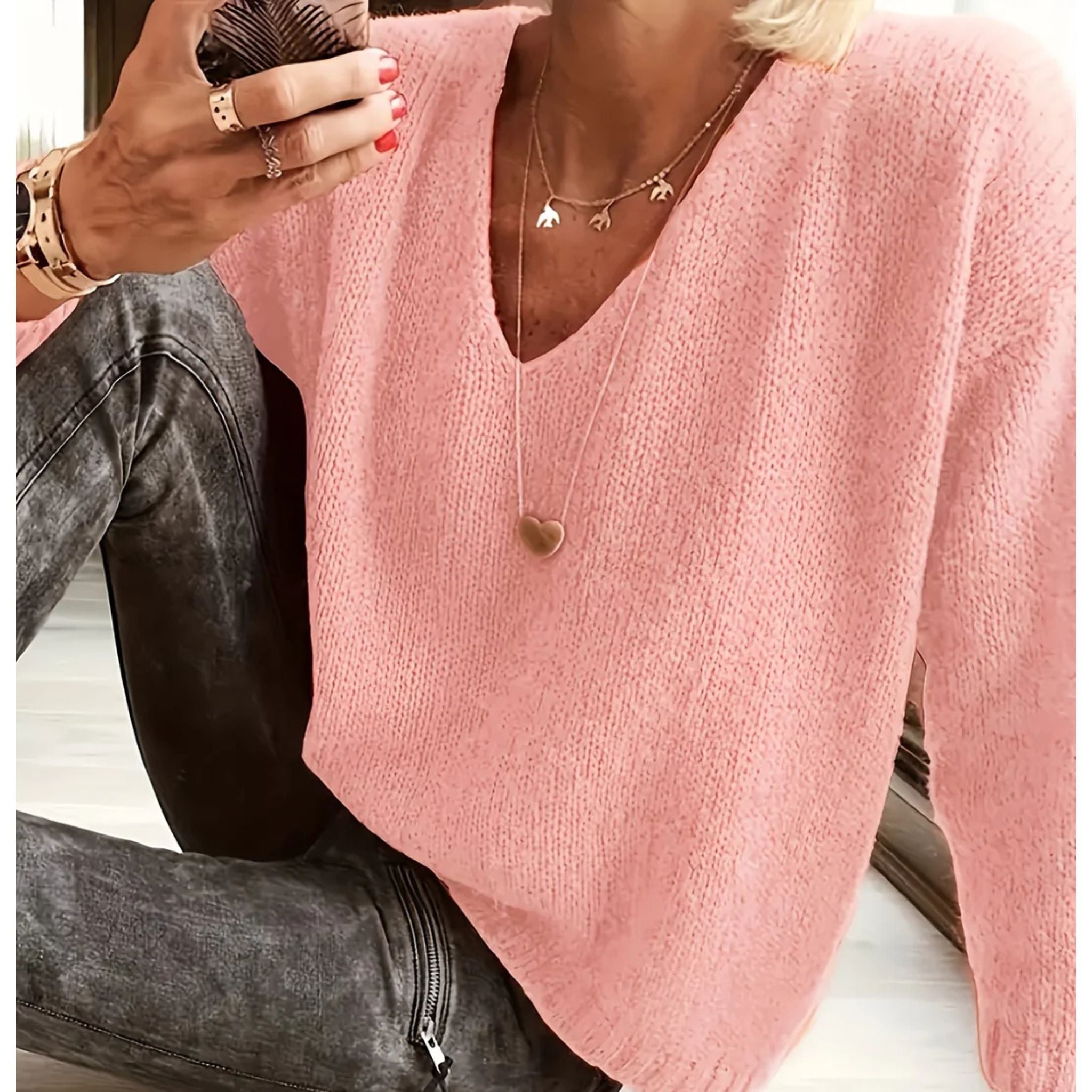 Light Soft Women’s Sweater with V-Neck and Long Sleeves