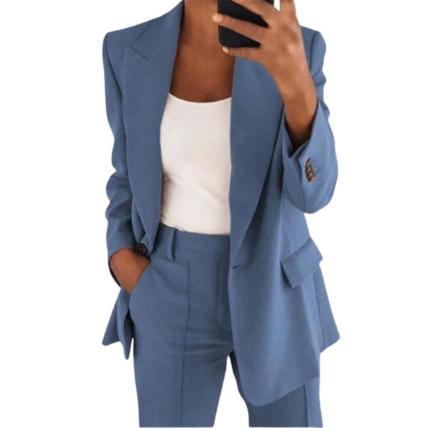 Luxurious Women’s Suit with Blazer and Trousers