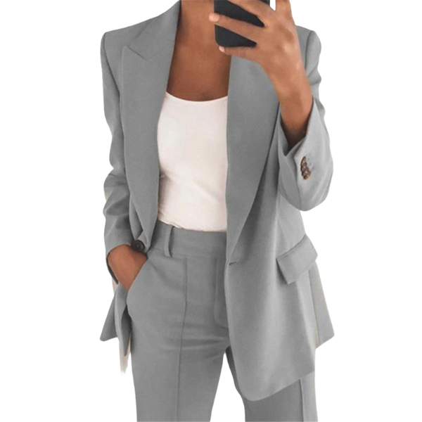 Luxurious Women’s Suit with Blazer and Trousers