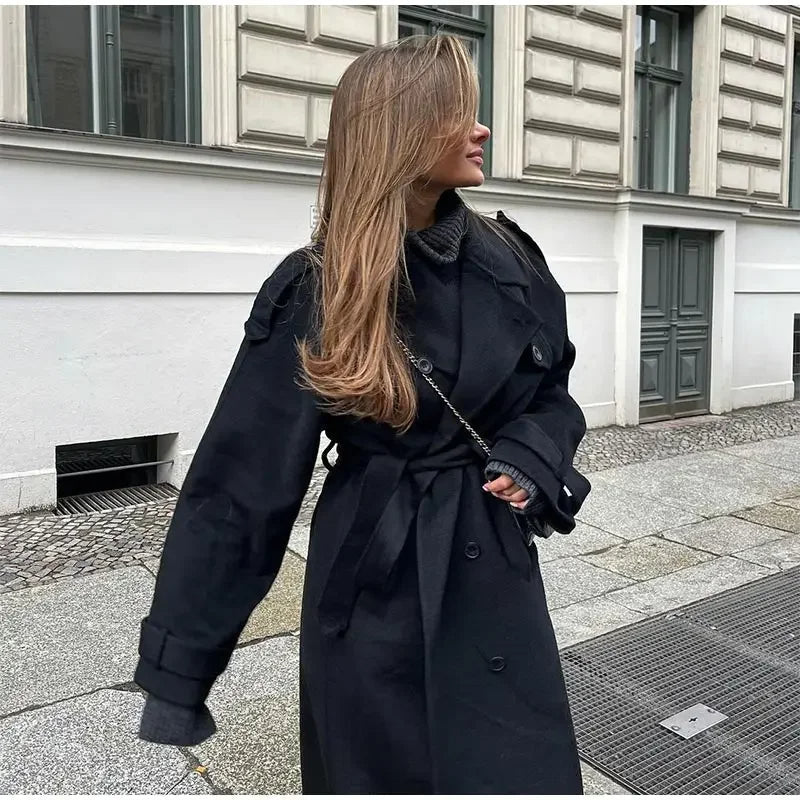 Black Oversized Winter Coat with Belt and Classic Collar