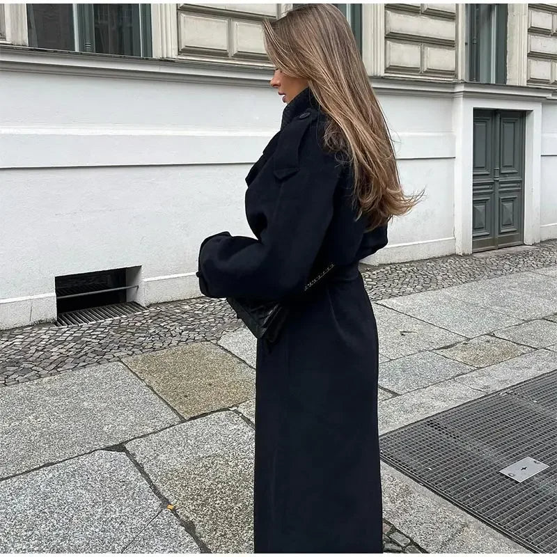 Black Oversized Winter Coat with Belt and Classic Collar