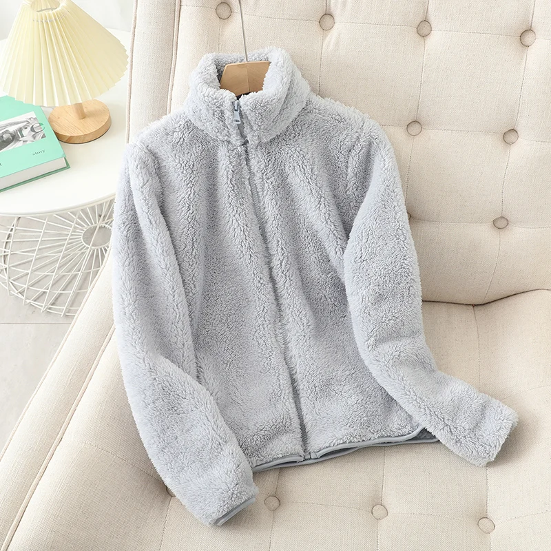 Soft and Warm Women’s Fleece Jacket with High Collar and Zipper