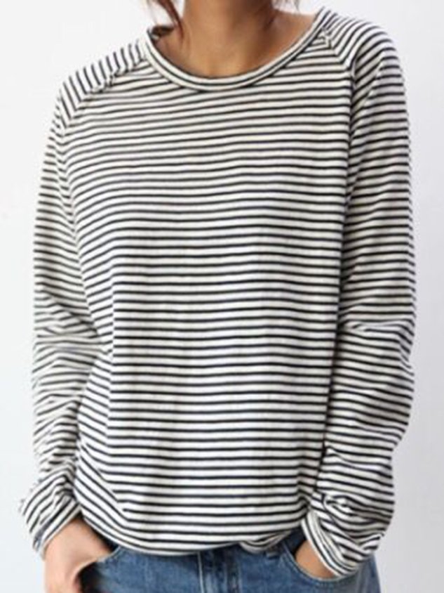 Casual and Comfortable Women’s Knit with Striped Design
