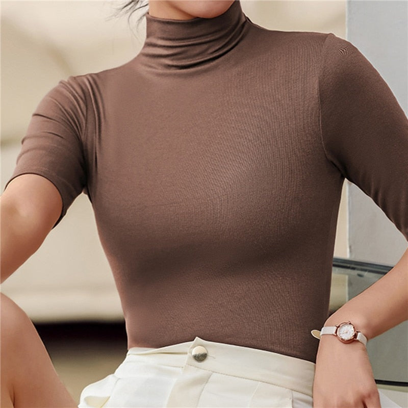 Elegant Women’s Slim-Fit Turtleneck Top with Long Sleeves