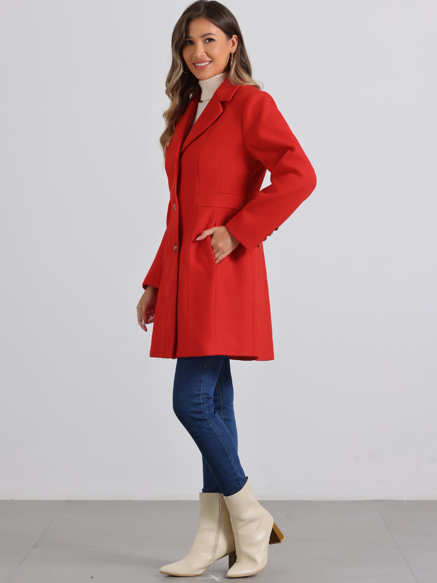 Comfortable Long Women’s Winter Coat with Buttons